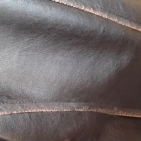 MOUNTAIN LAKE JACKET.        HR - Picture 7 of 10